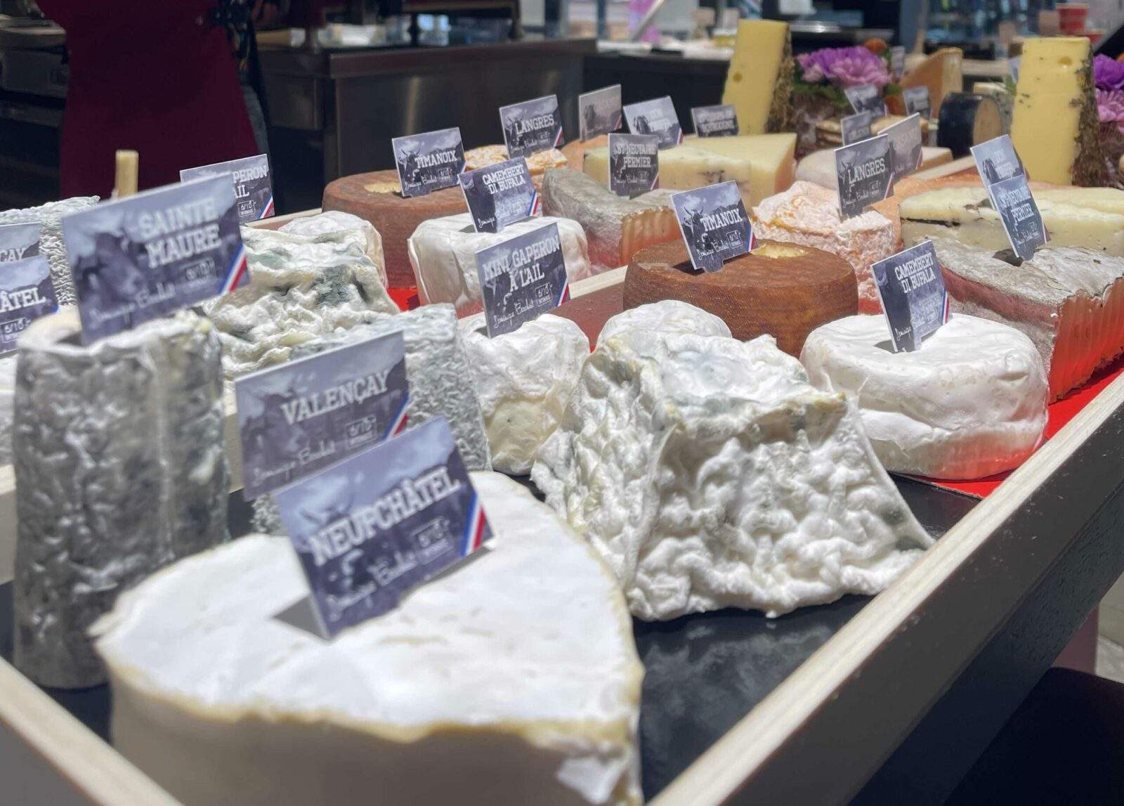 Pourquoi la taille et la forme des fromages varient-elles autant?